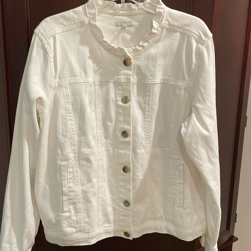 Women’s white denim button down jacket